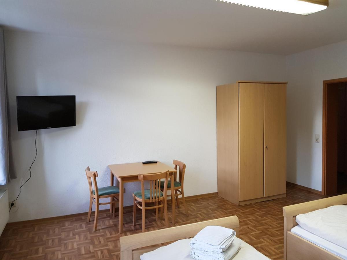 Gaestehaus Am Stadtrand Görlitz Extérieur photo