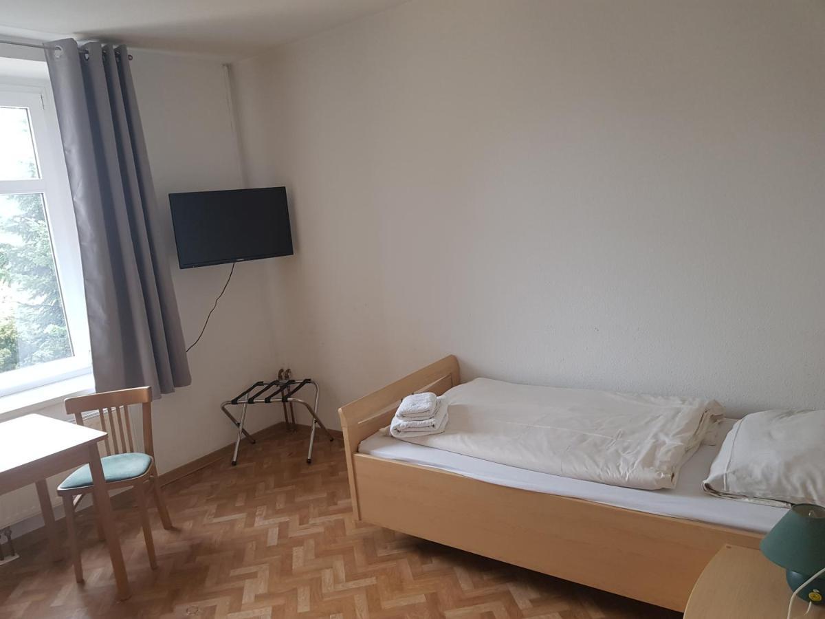 Gaestehaus Am Stadtrand Görlitz Extérieur photo